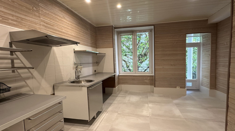 Ma-Cabane - Location Appartement Strasbourg, 77 m²