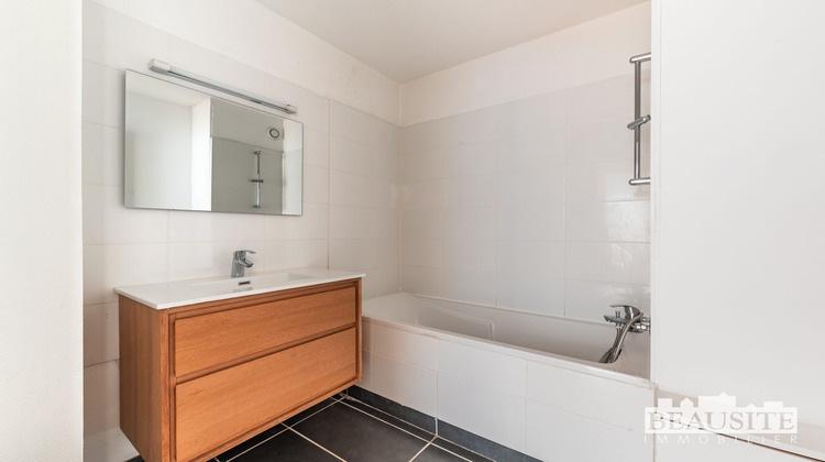 Ma-Cabane - Location Appartement Strasbourg, 50 m²