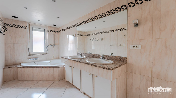 Ma-Cabane - Location Appartement Strasbourg, 73 m²