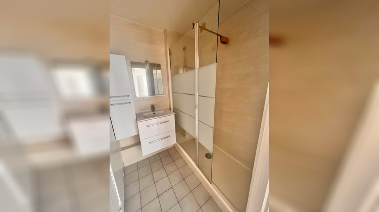 Ma-Cabane - Location Appartement Strasbourg, 40 m²