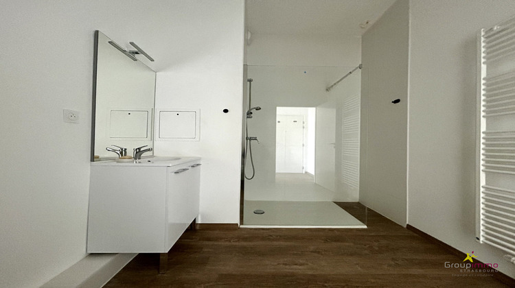 Ma-Cabane - Location Appartement Strasbourg, 32 m²