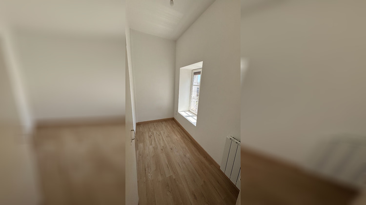 Ma-Cabane - Location Appartement SUEVRES, 52 m²