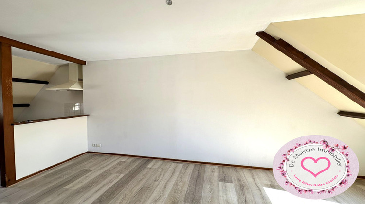 Ma-Cabane - Location Appartement Sully-sur-Loire, 25 m²