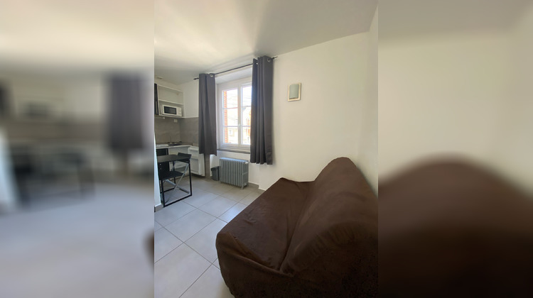 Ma-Cabane - Location Appartement Sully-sur-Loire, 11 m²