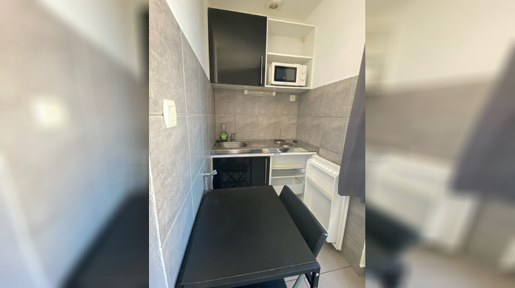 Ma-Cabane - Location Appartement Sully-sur-Loire, 11 m²