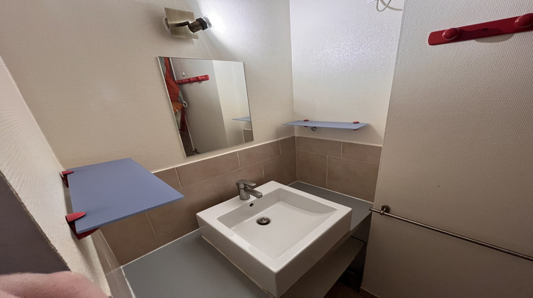 Ma-Cabane - Location Appartement Sumène, 40 m²