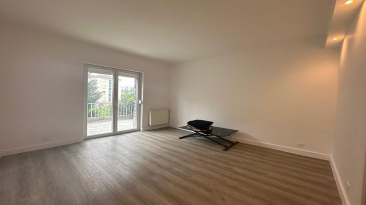 Ma-Cabane - Location Appartement Suresnes, 30 m²