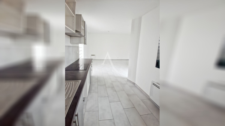 Ma-Cabane - Location Appartement SURESNES, 84 m²