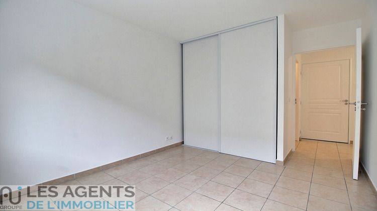Ma-Cabane - Location Appartement SURESNES, 48 m²