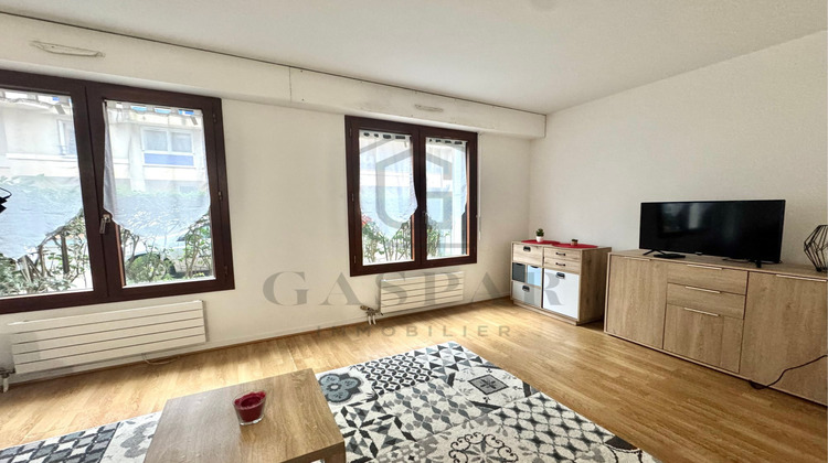 Ma-Cabane - Location Appartement Suresnes, 30 m²