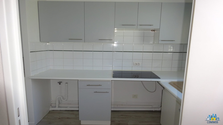 Ma-Cabane - Location Appartement Suresnes, 47 m²