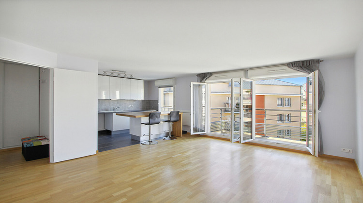 Ma-Cabane - Location Appartement SURESNES, 85 m²