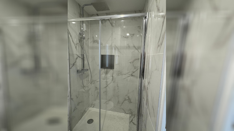 Ma-Cabane - Location Appartement Suresnes, 33 m²