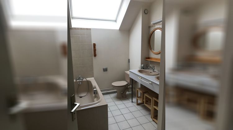 Ma-Cabane - Location Appartement SURESNES, 100 m²
