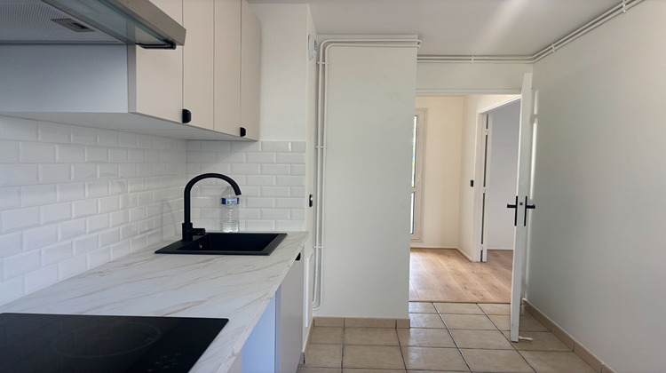 Ma-Cabane - Location Appartement SURESNES, 84 m²