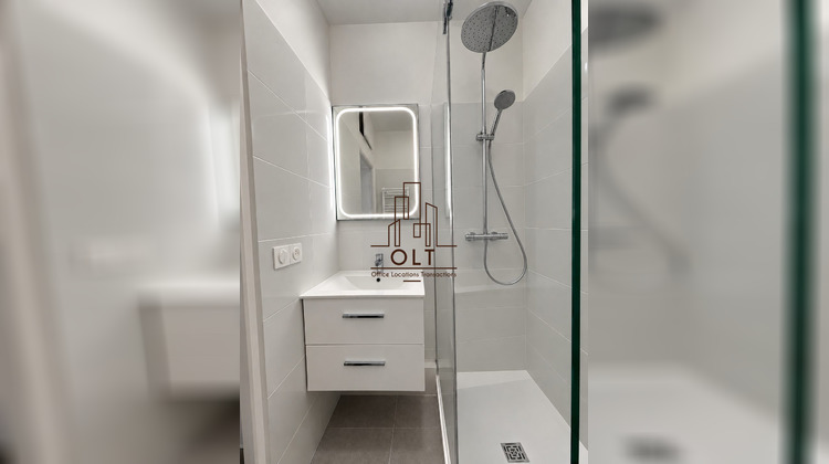 Ma-Cabane - Location Appartement SURESNES, 37 m²