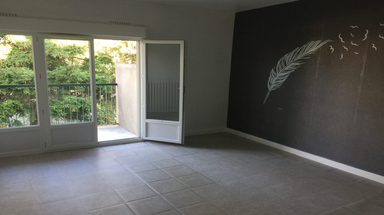 Ma-Cabane - Location Appartement Sury-le-Comtal, 46 m²