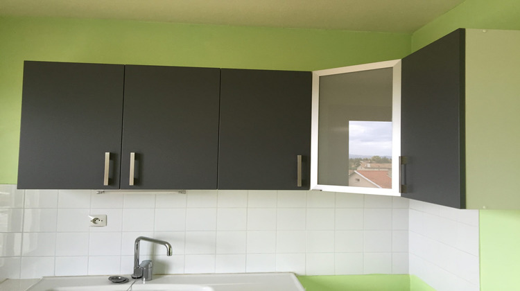 Ma-Cabane - Location Appartement Sury-le-Comtal, 44 m²