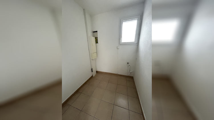 Ma-Cabane - Location Appartement Sury-le-Comtal, 73 m²