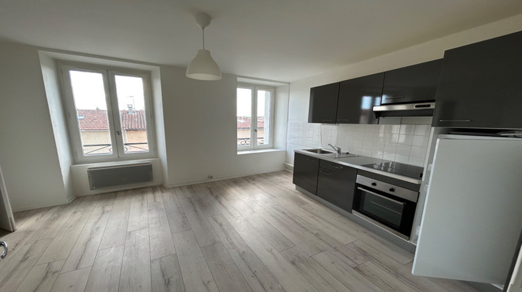 Ma-Cabane - Location Appartement Sury-le-comtal, 58 m²