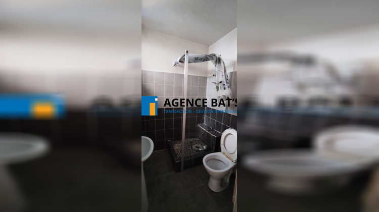 Ma-Cabane - Location Appartement SURY-LE-COMTAL, 47 m²