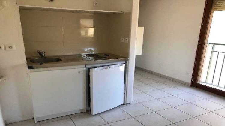 Ma-Cabane - Location Appartement Sury-le-comtal, 14 m²