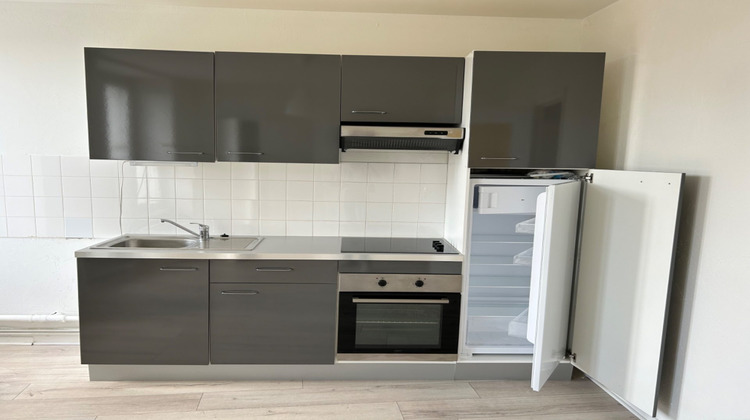Ma-Cabane - Location Appartement Sury-le-comtal, 58 m²