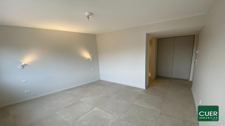 Ma-Cabane - Location Appartement Tain-l'Hermitage, 162 m²