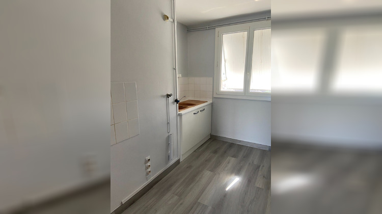 Ma-Cabane - Location Appartement Tain-l'Hermitage, 63 m²