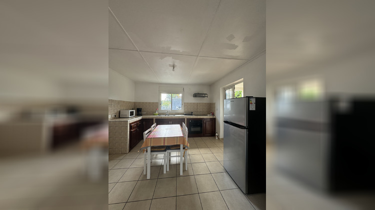 Ma-Cabane - Location Appartement Tampon, 100 m²