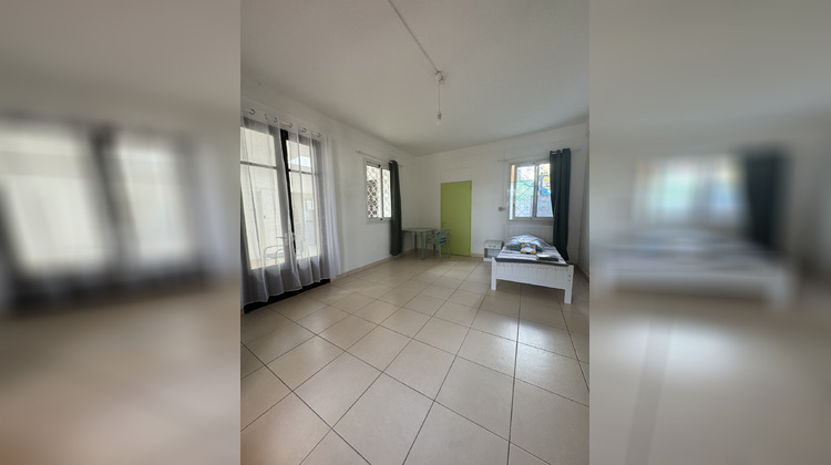 Ma-Cabane - Location Appartement Tampon, 100 m²