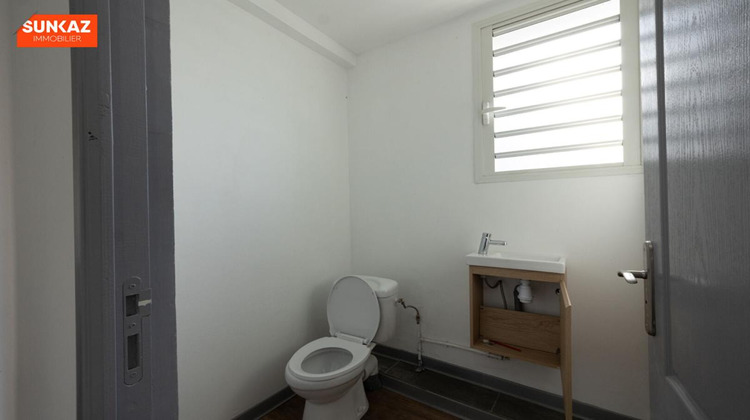 Ma-Cabane - Location Appartement TAMPON, 79 m²