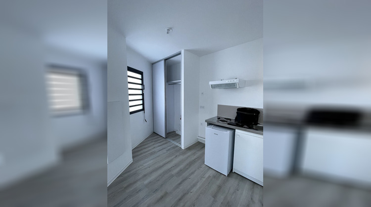 Ma-Cabane - Location Appartement TAMPON, 21 m²