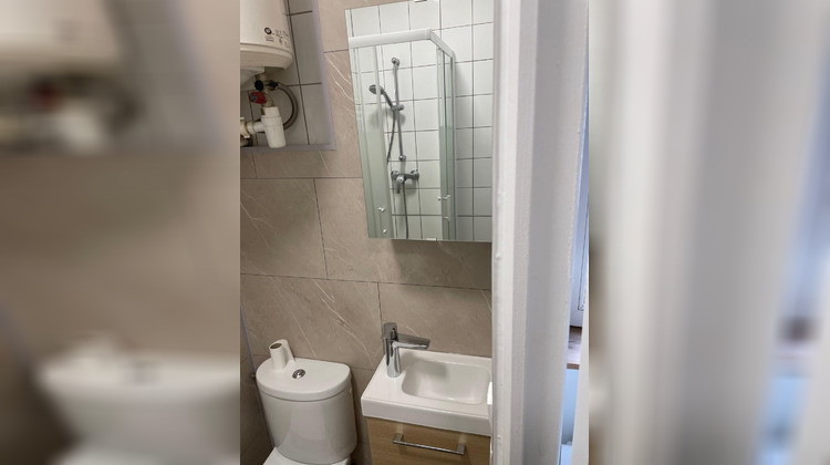 Ma-Cabane - Location Appartement Tarare, 10 m²