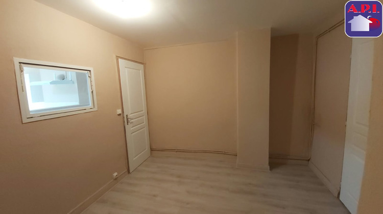 Ma-Cabane - Location Appartement TARASCON SUR ARIEGE, 31 m²