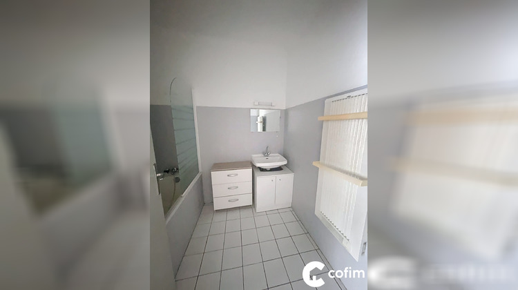 Ma-Cabane - Location Appartement Tarbes, 30 m²