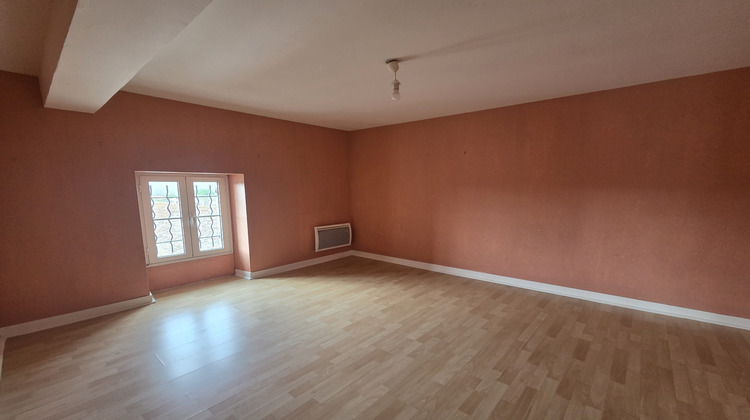 Ma-Cabane - Location Appartement Targon, 94 m²
