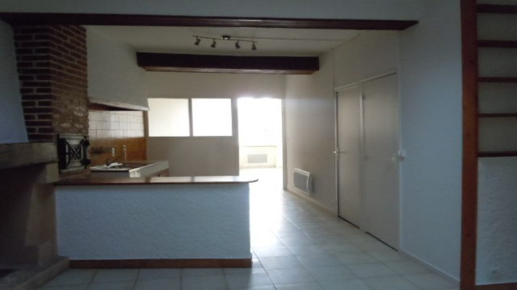 Ma-Cabane - Location Appartement Targon, 84 m²