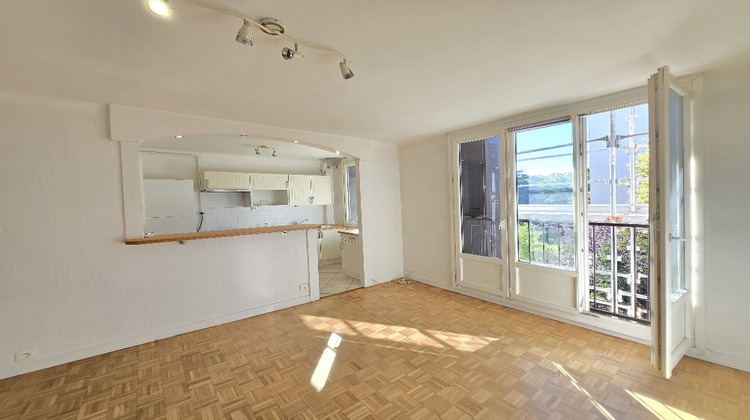 Ma-Cabane - Location Appartement Tassin-la-Demi-Lune, 57 m²