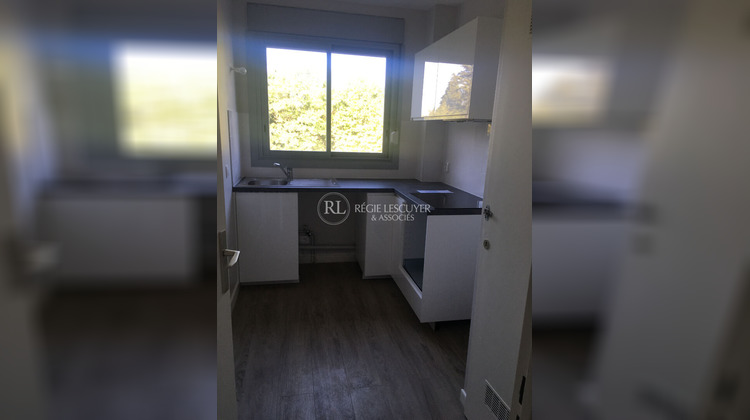 Ma-Cabane - Location Appartement TASSIN-LA-DEMI-LUNE, 50 m²