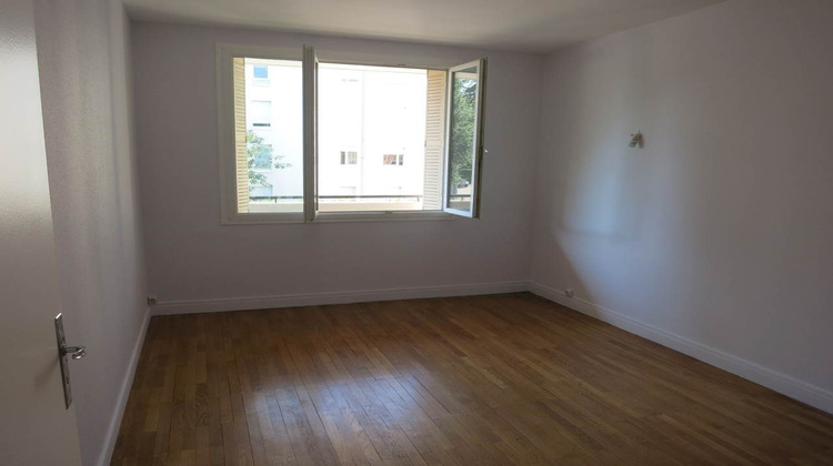Ma-Cabane - Location Appartement Tassin-la-Demi-Lune, 77 m²