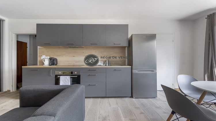 Ma-Cabane - Location Appartement Tassin-la-Demi-Lune, 33 m²