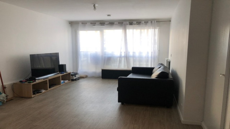 Ma-Cabane - Location Appartement TAVERNY, 28 m²