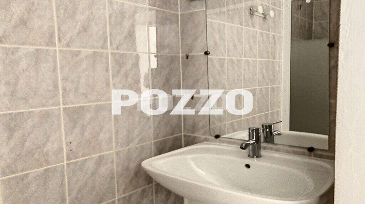 Ma-Cabane - Location Appartement TESSY-SUR-VIRE, 36 m²