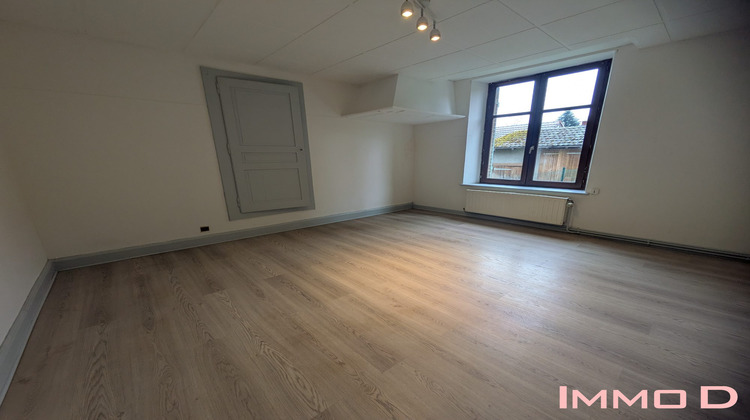Ma-Cabane - Location Appartement Thaon-les-Vosges, 44 m²
