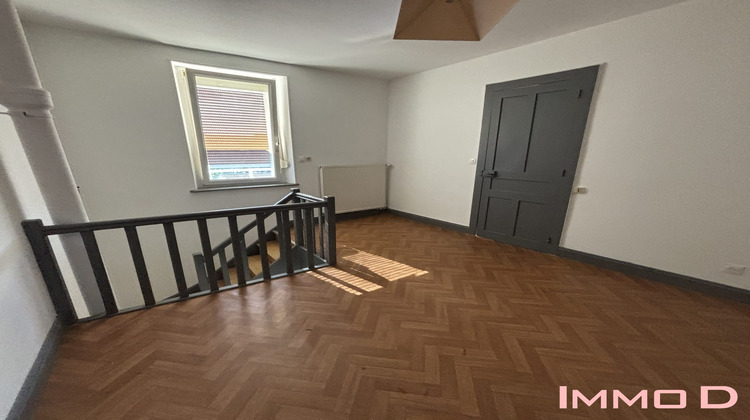 Ma-Cabane - Location Appartement Thaon-les-Vosges, 90 m²