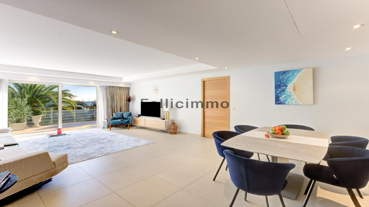 Ma-Cabane - Location Appartement Théoule-sur-Mer, 149 m²