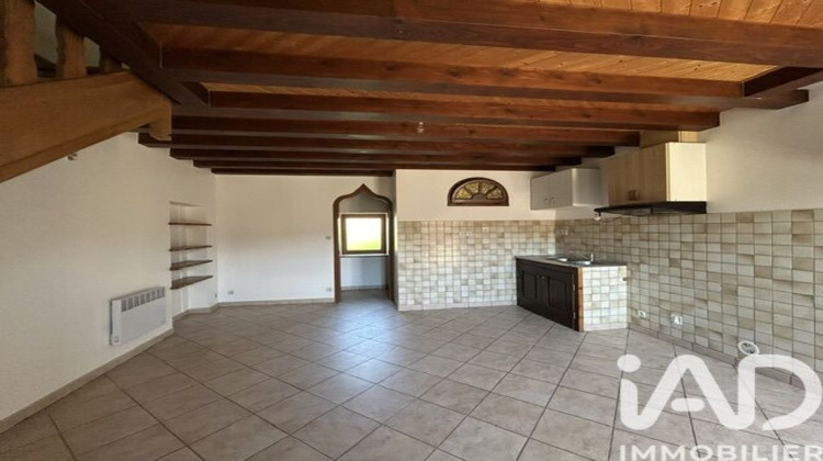 Ma-Cabane - Location Appartement Theys, 54 m²