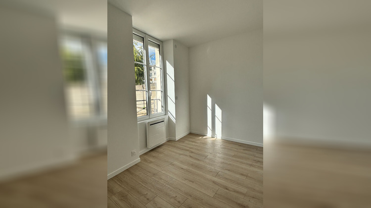 Ma-Cabane - Location Appartement THIAIS, 32 m²