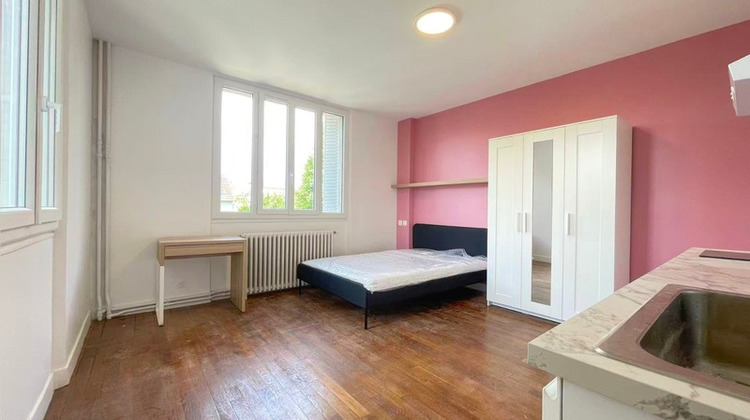 Ma-Cabane - Location Appartement THIAIS, 19 m²